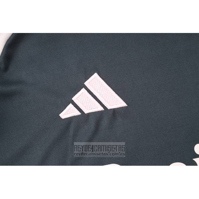 Chandal del Real Madrid Manga Corta 2024-2025 Gris - Pantalon Corto